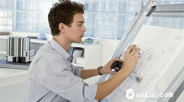 ��Ӣ����ѧ�����н顿��Ҫ����һ�ֵ�Ӣ����ѧ��˶ʿ����Ҫ��ֹ�������� 