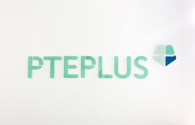 µĺ飺PTEPLUS